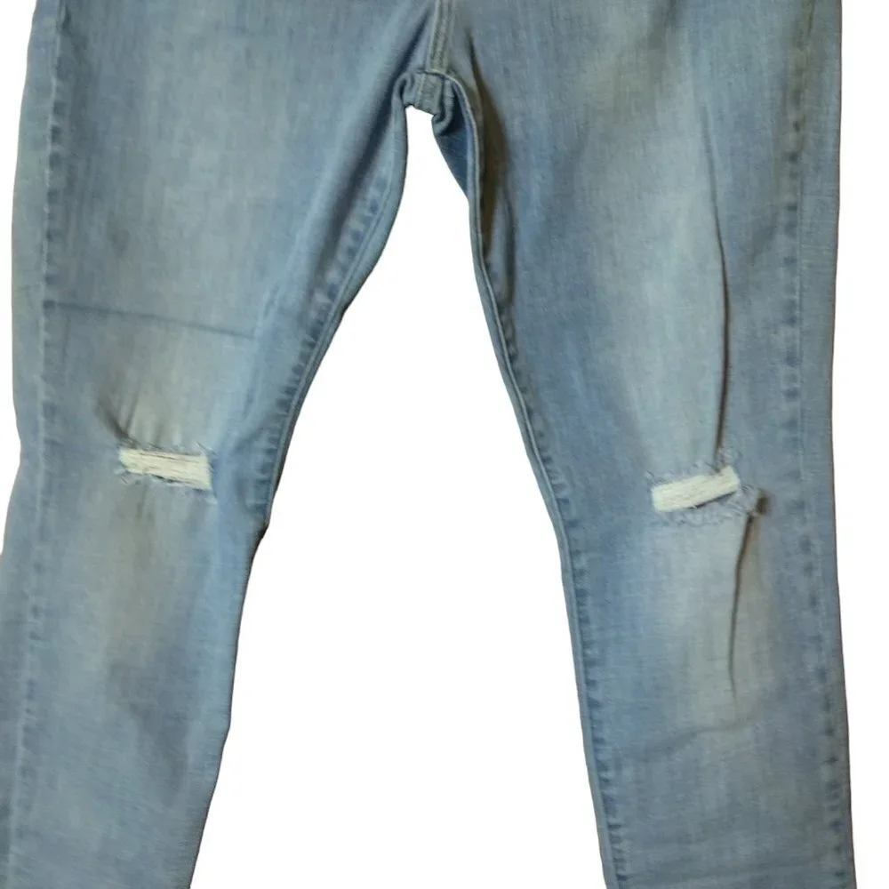 Levis women size